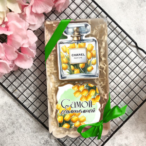 Набор имбирных пряников "Духи" (самой обаятельной) 