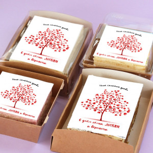 Торт-открытка "Семейное дерево"