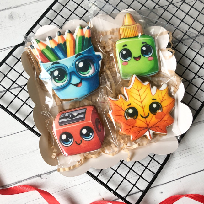 Набор пряников к 1 сентября "Веселая канцелярия", средний