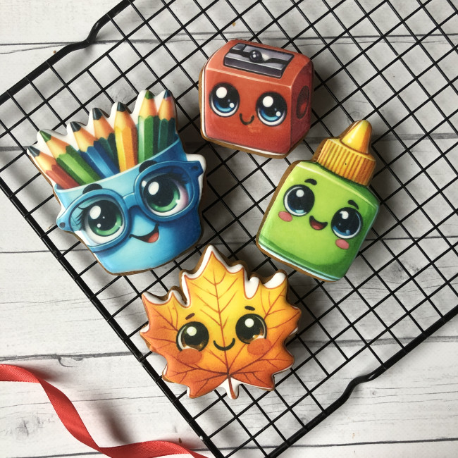 Набор пряников к 1 сентября "Веселая канцелярия", средний