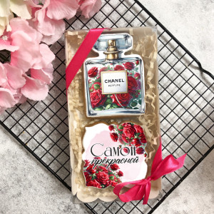 Набор имбирных пряников "Духи" (самой прекрасной)